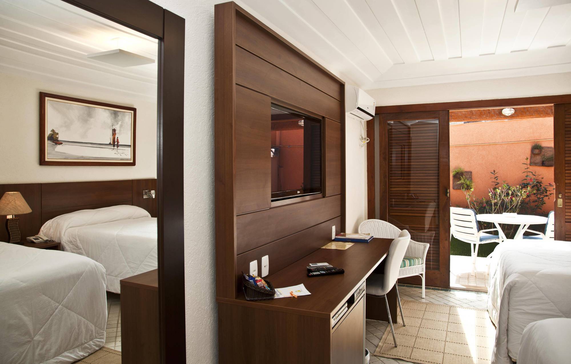 Ferradura Private Hotel 5*